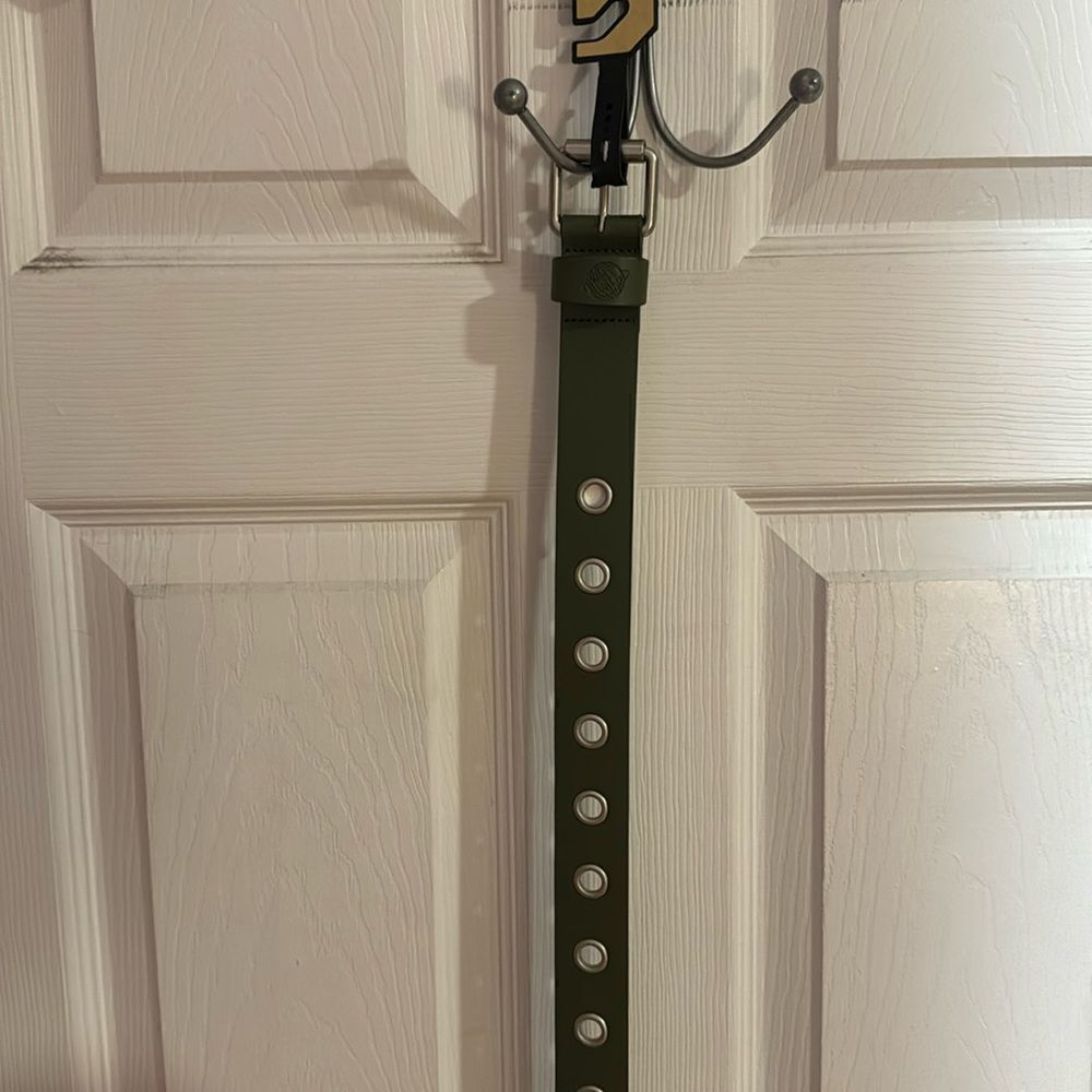 levi's belt